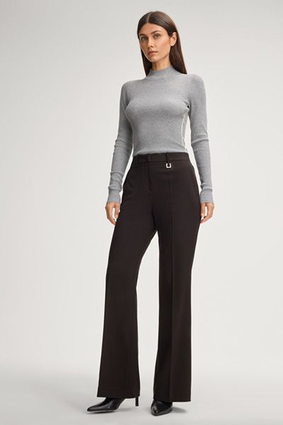 Gerippter Stehkragen-Strickpullover