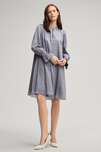 Satinkleid mit Cornflower-Print