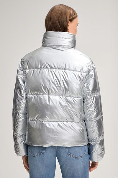 Glänzende Metallic-Steppjacke