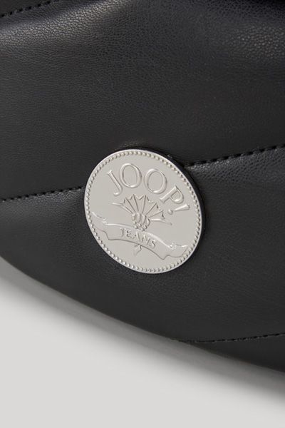 Gesteppte Gürteltasche aus Kunstleder