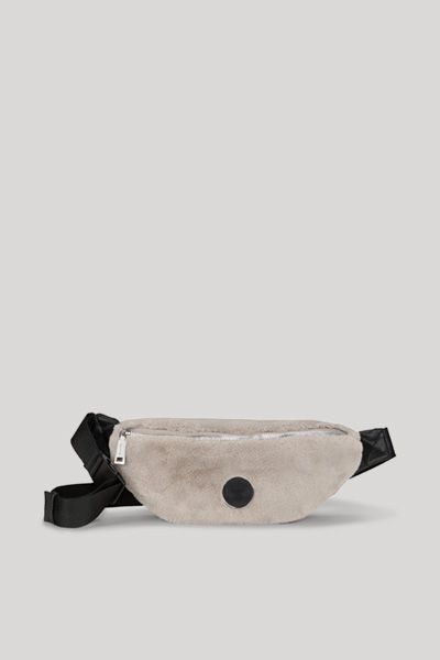 Flauschige Gürteltasche aus Kunstfell