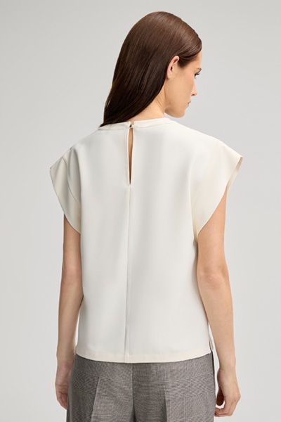 Minimalistisches Crêpe-Blusenshirt mit Ausschnitt