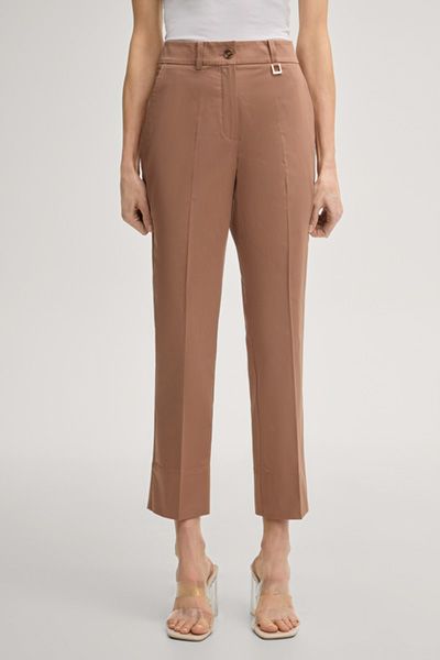 Taillierte Verkürzte Chino Hose