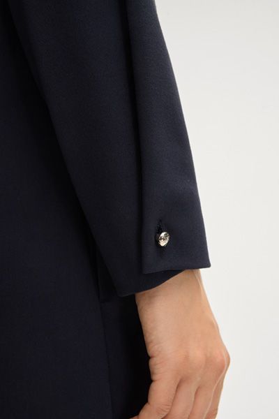 Minimalistisches Langarm-Hängerkleid
