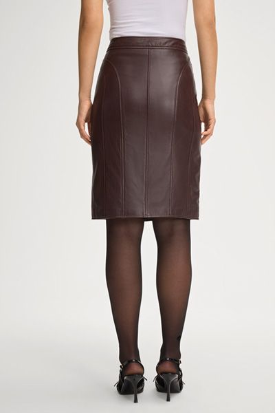 Eleganter Lederrock mit Front-Reißverschluss