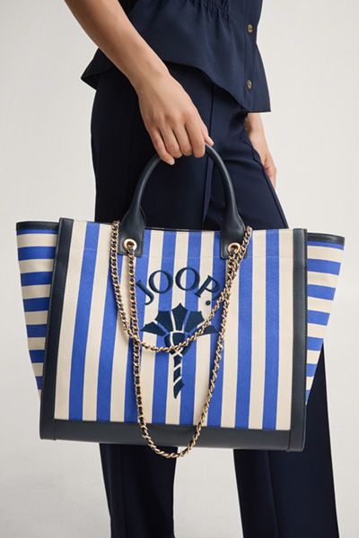 Gestreifte Canvas-Tote mit Kette