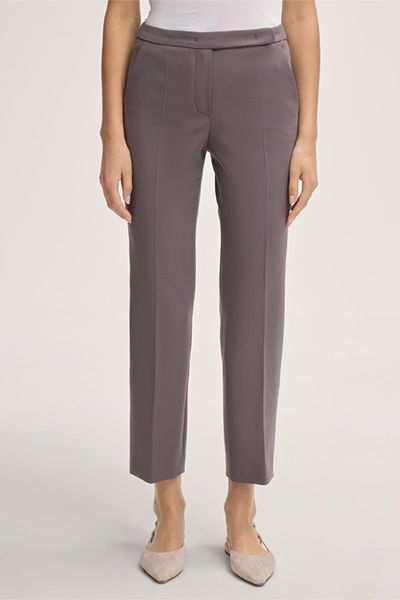 Schmal geschnittene Crepe-Hose mit geradem Bein