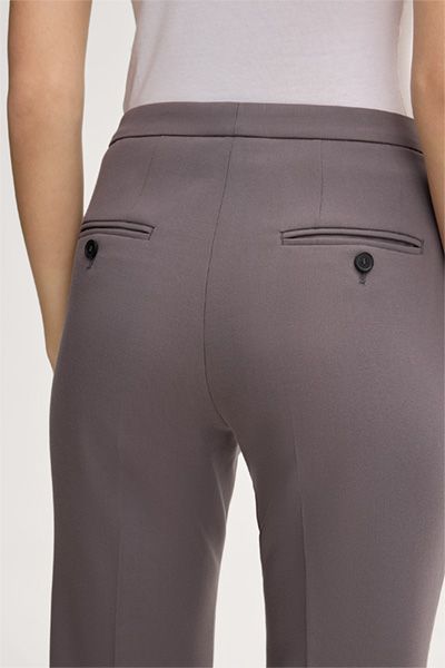 Schmal geschnittene Crepe-Hose mit geradem Bein