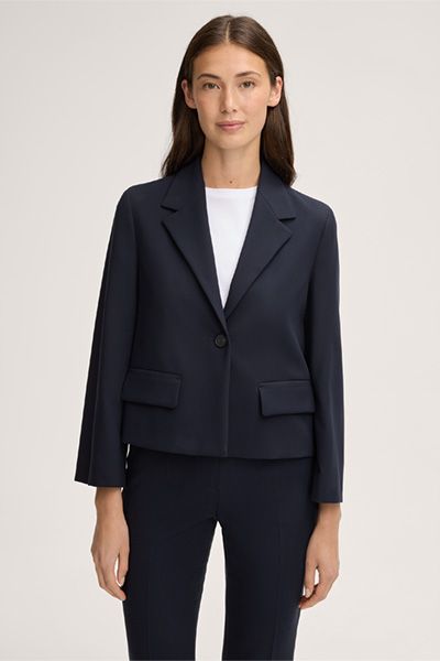 Klassischer Crêpe-Blazer mit Pattentaschen