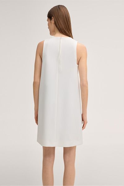 Minimalistisches A-Linien-Kleid aus Crêpe