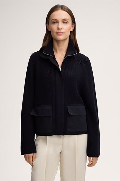 Merino-Strickjacke mit Stehkragen
