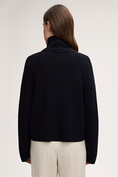 Merino-Strickjacke mit Stehkragen
