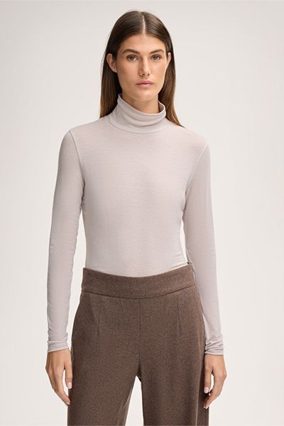 Minimalistisches Rollkragenshirt aus Wollstretch