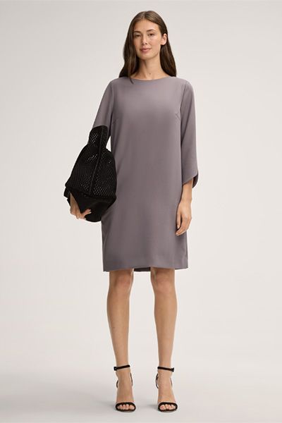 Eggshape-Kleid mit U-Boot-Ausschnitt