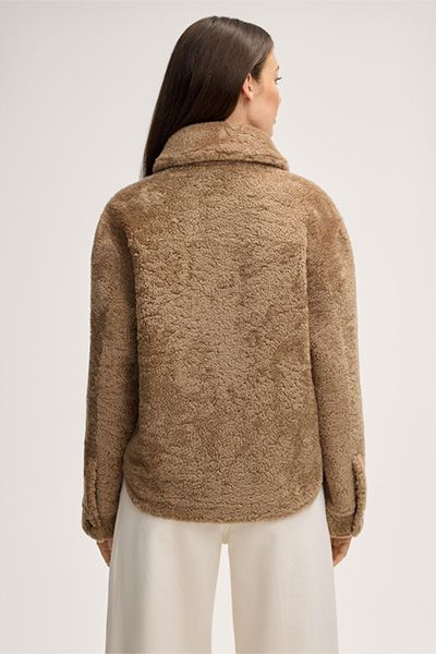 Kurze Wendejacke aus Lammfell
