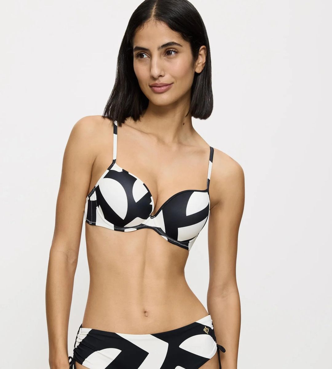 Bügel-Bikini-Oberteil mit abstraktem Grafikmuster