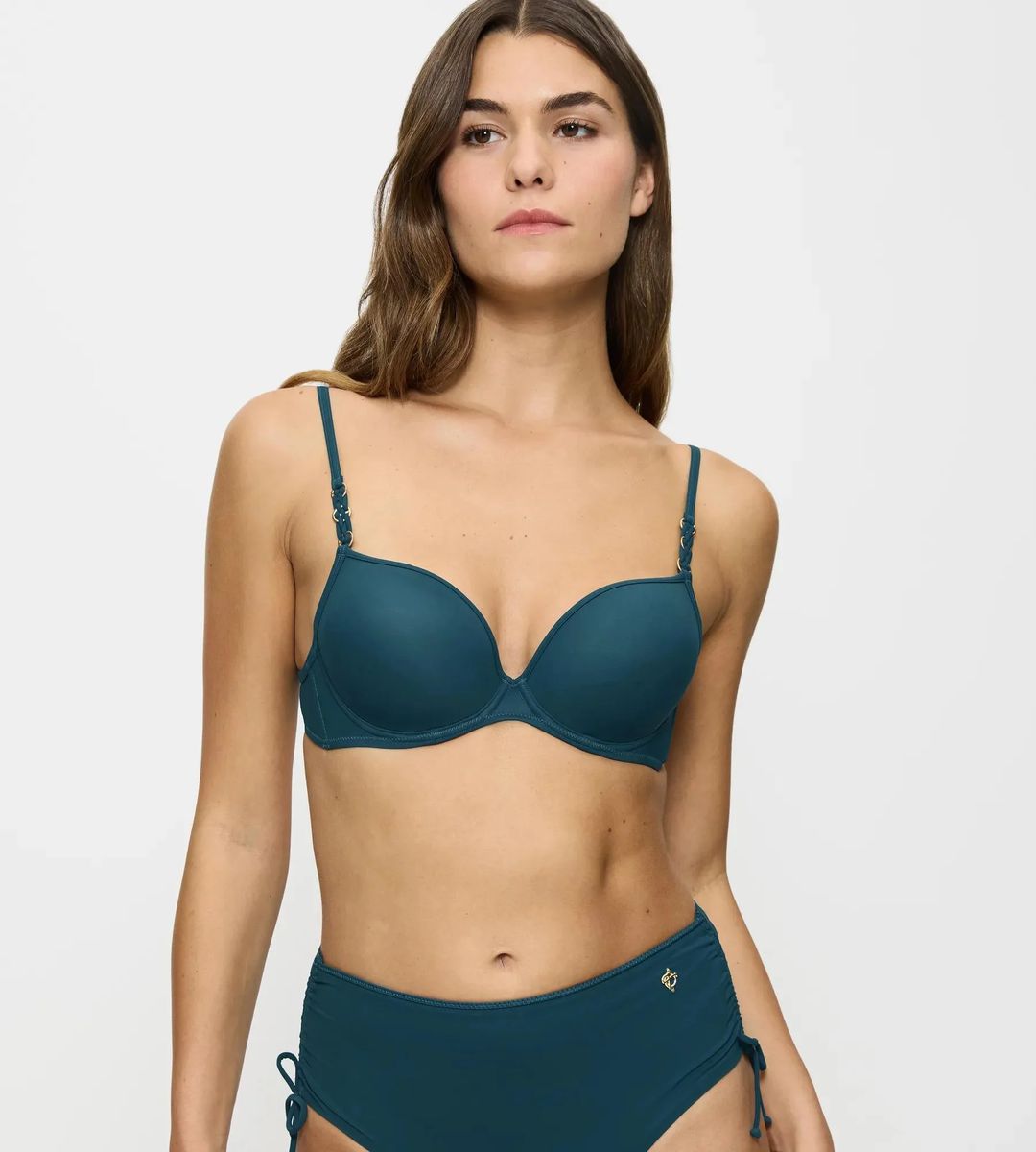 Elegantes Bikini-Oberteil mit Flechtdetail