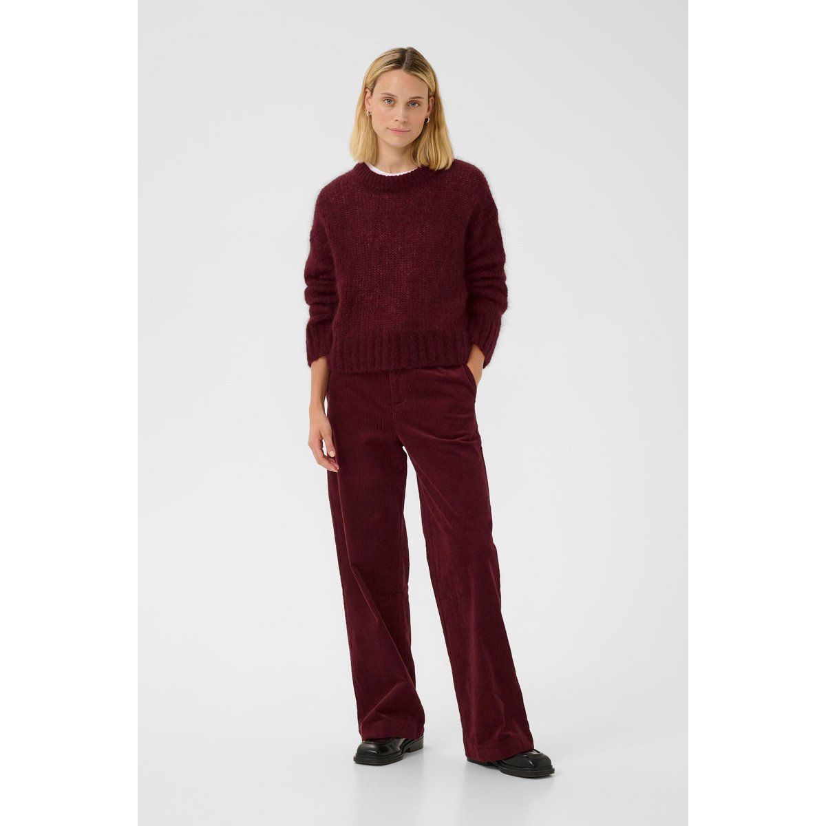 Cordhose mit weitem Bein