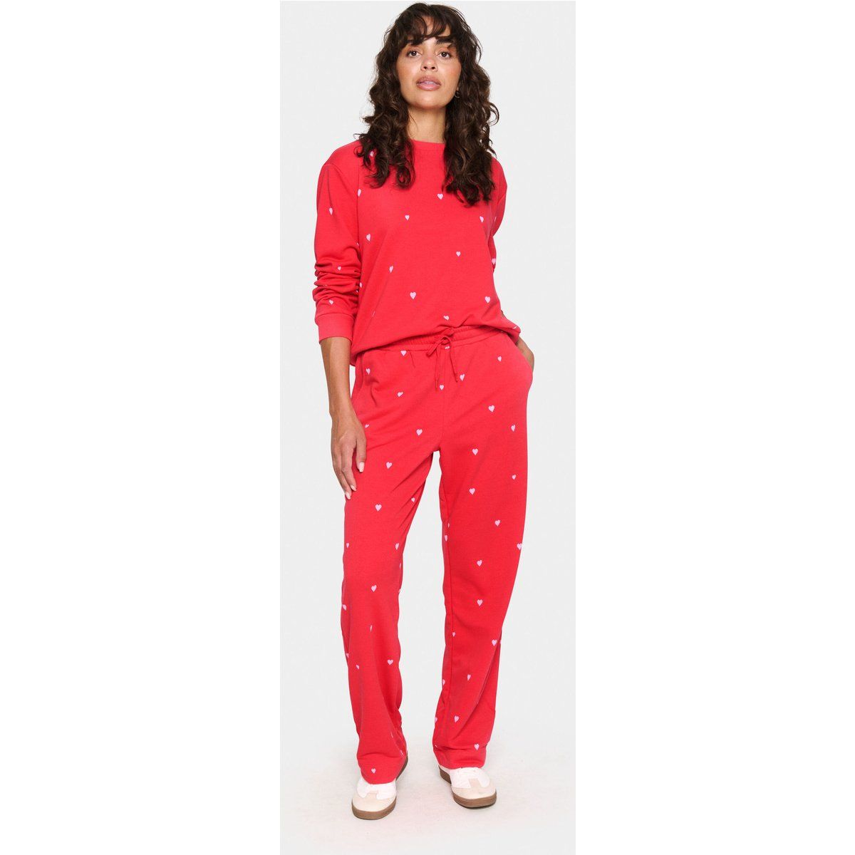 Loungewear-Hose mit Herzmuster und geradem Bein
