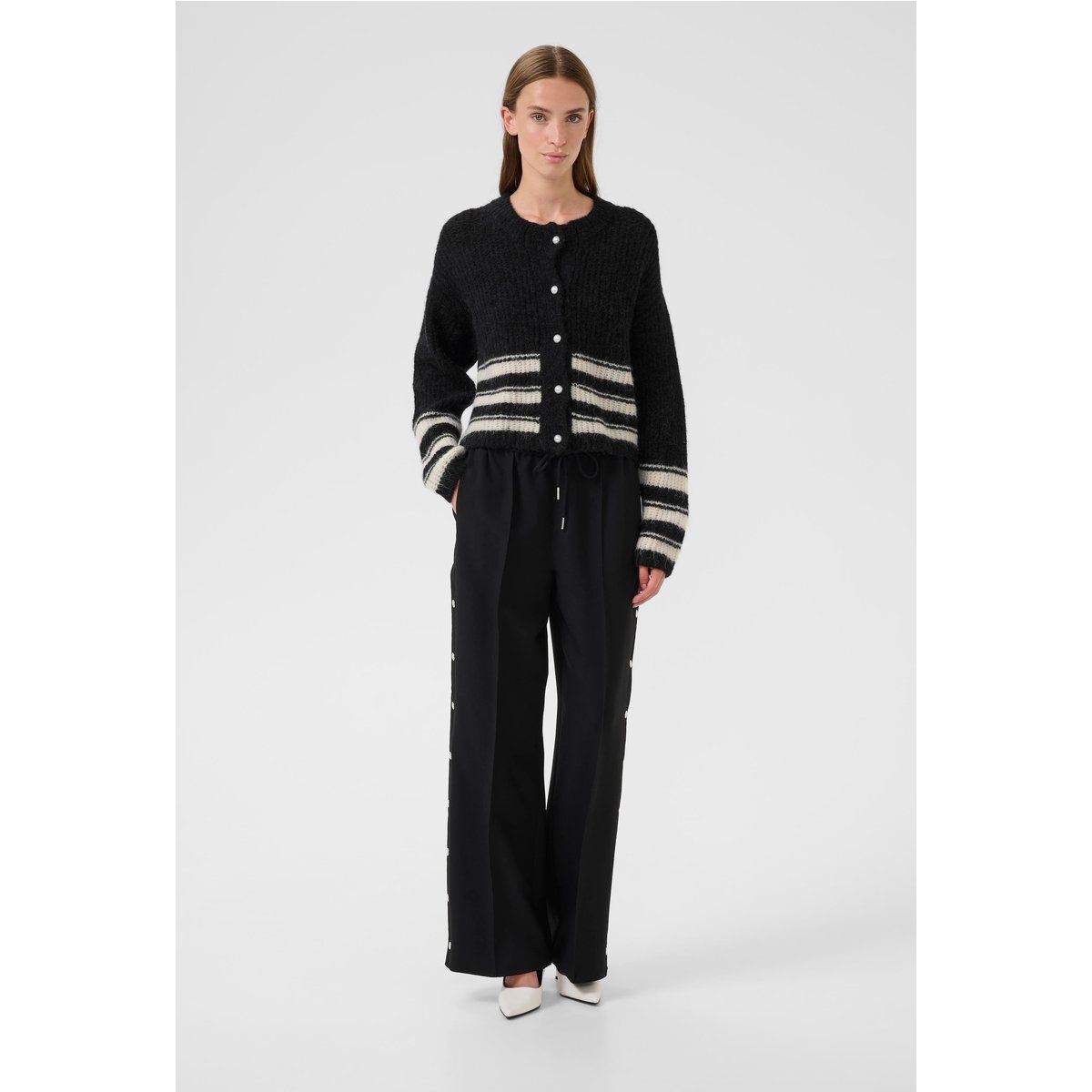Verkürzte Gestreifte Strickjacke
