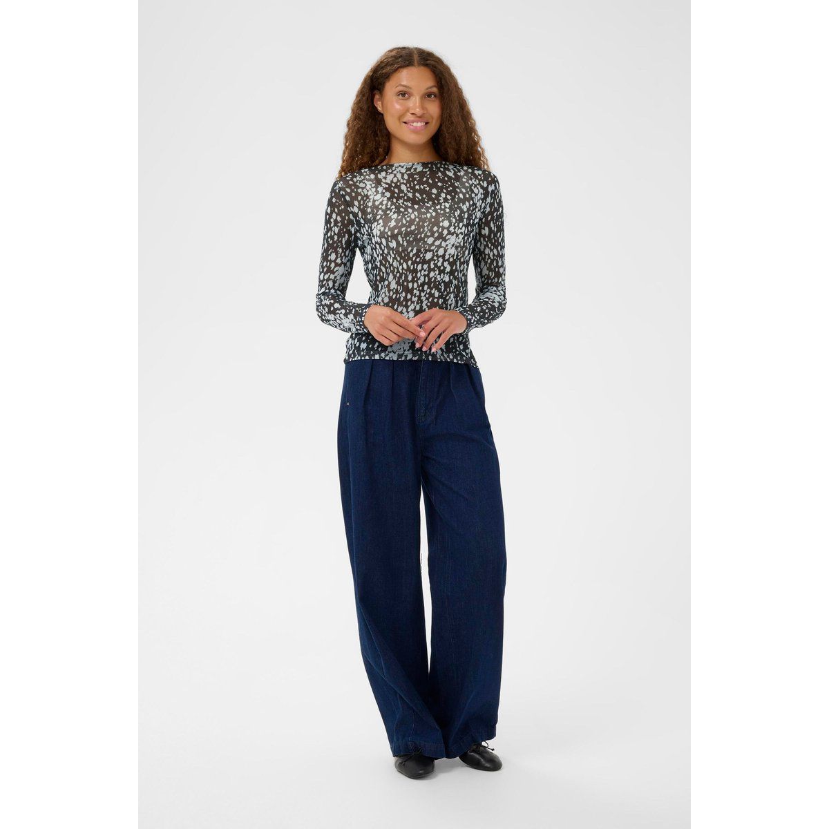 Körpernahes Mesh-Longsleeve mit Muster