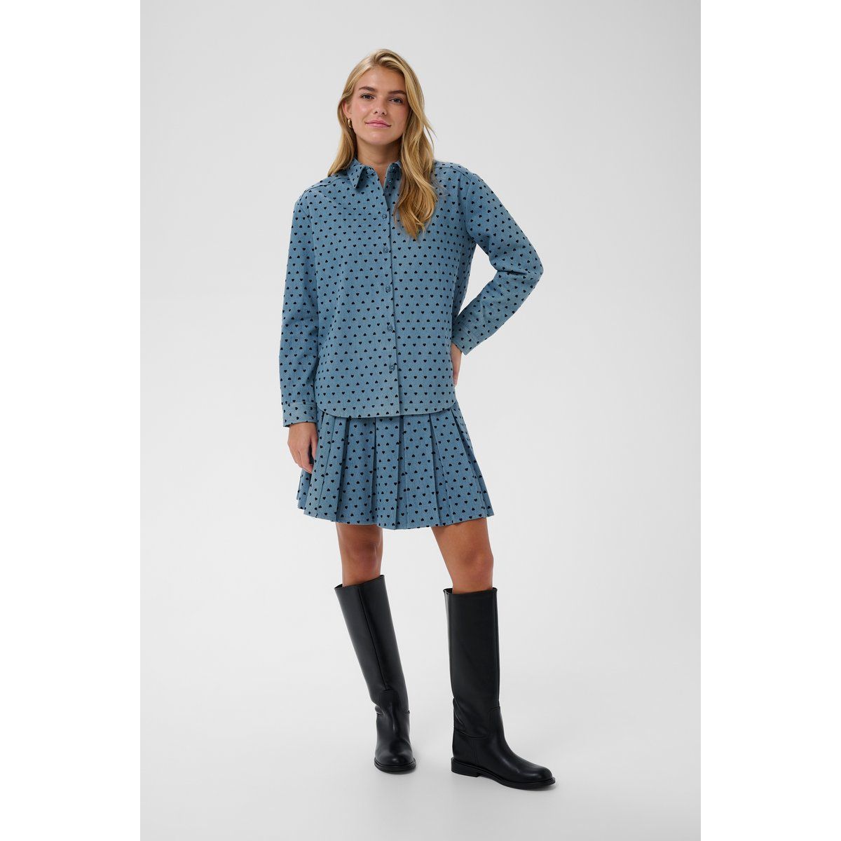 Oversized Jeanshemd mit Herzmuster