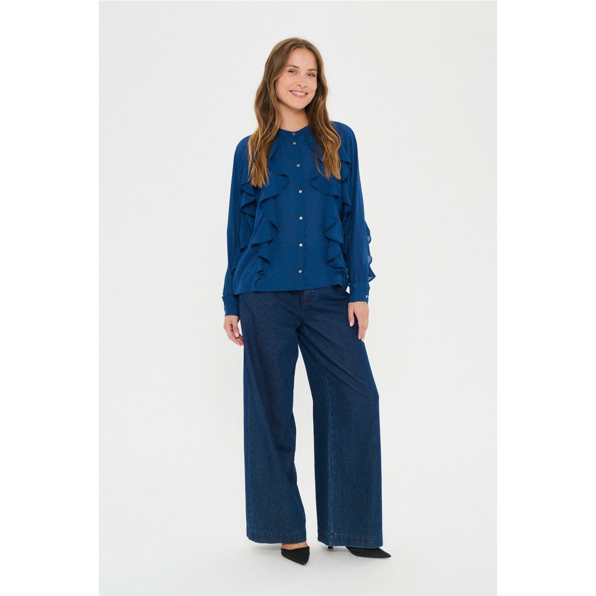 Elegante Stehkragenbluse mit Volants