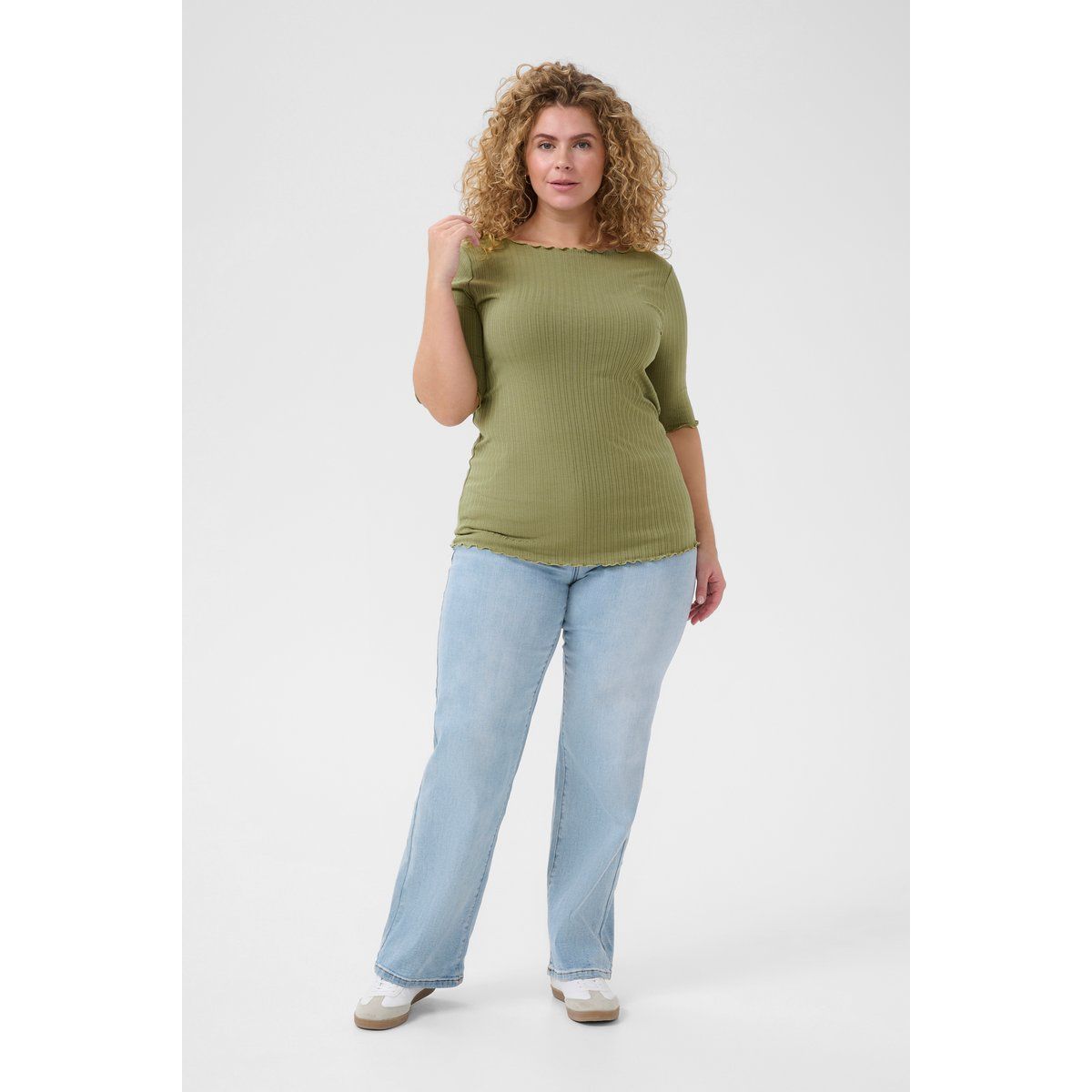 Geripptes Slim-Fit Oberteil mit Ellenbogenlänge