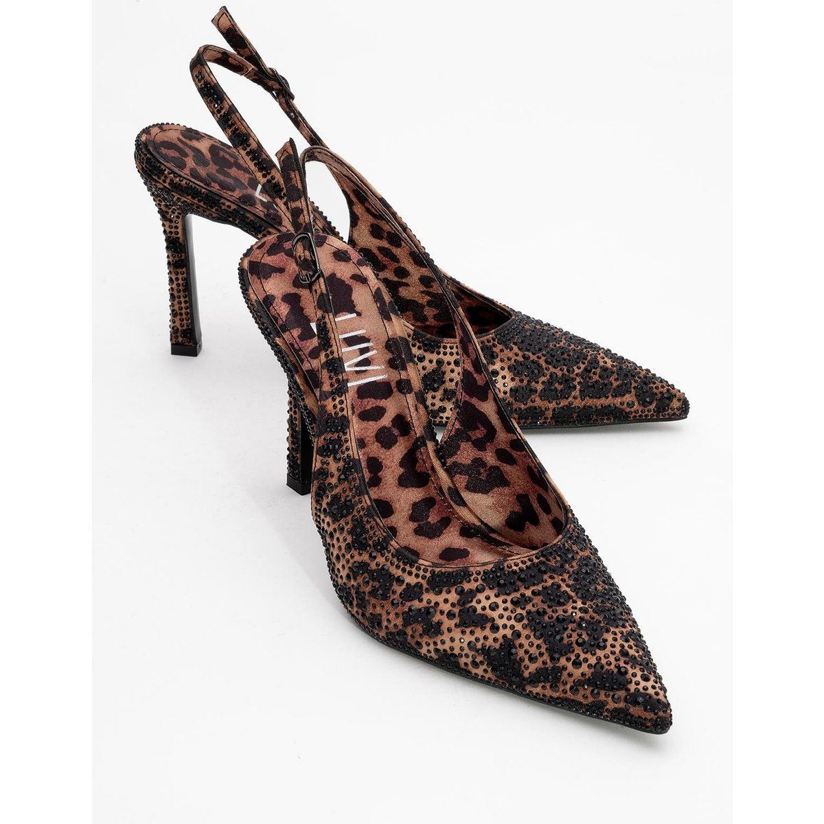 Verzierte Slingback-Pumps mit Leopardenmuster