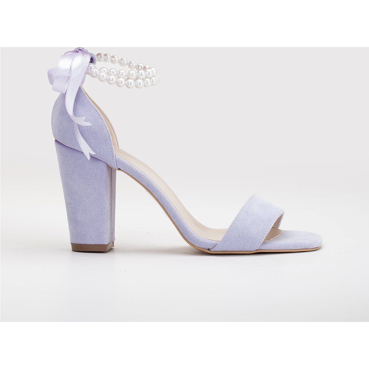 Elegante Blockabsatz-Sandalen mit Perlen