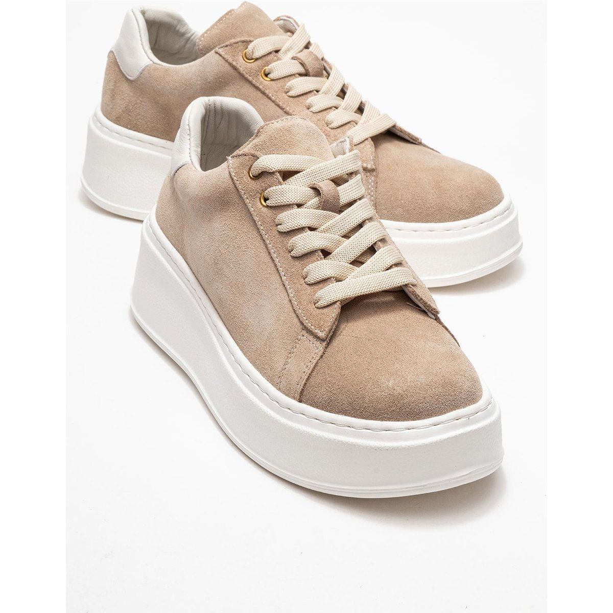 Handgefertigte Plateau-Sneaker aus Wildleder