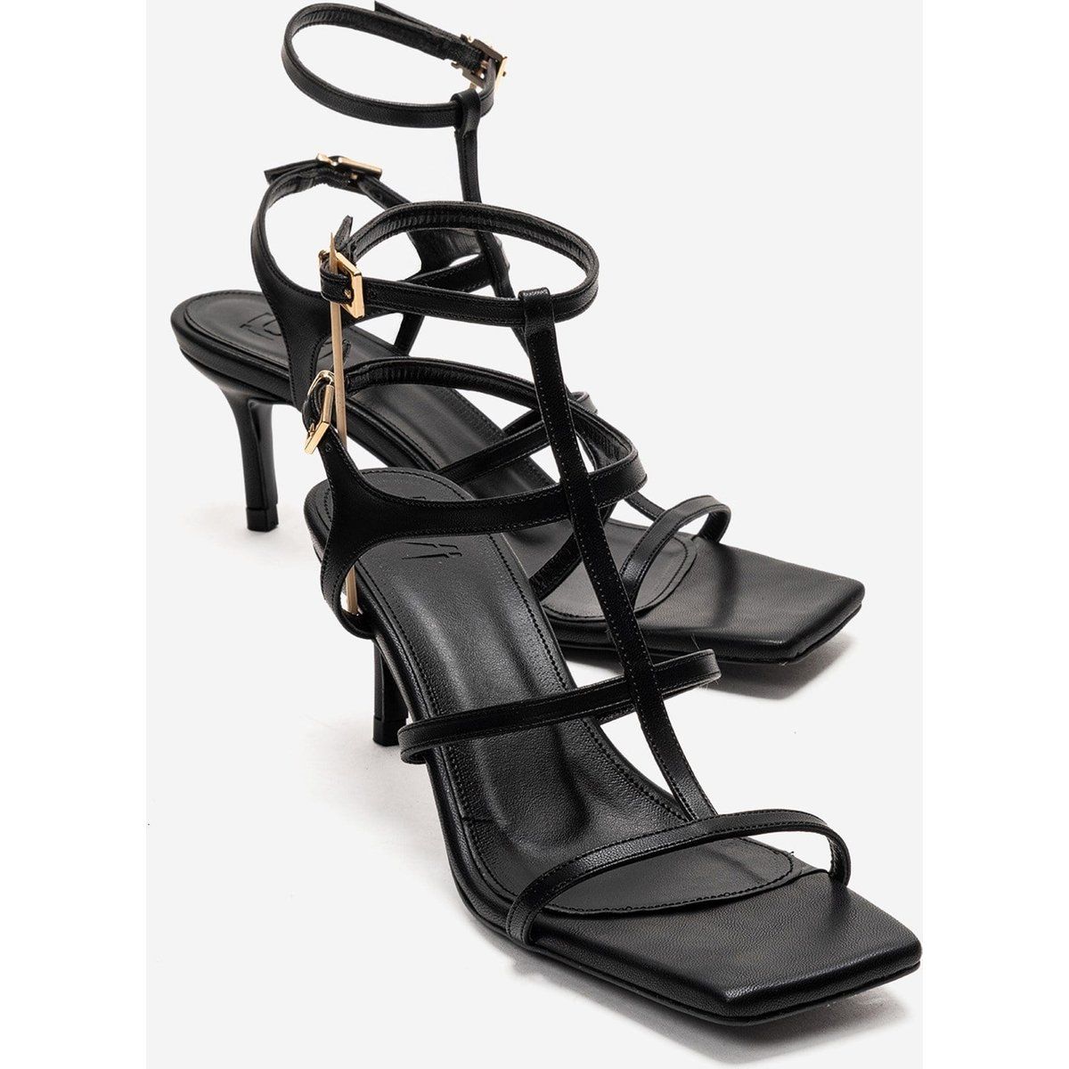 Minimalistische Riemchen-Stiletto-Sandalen