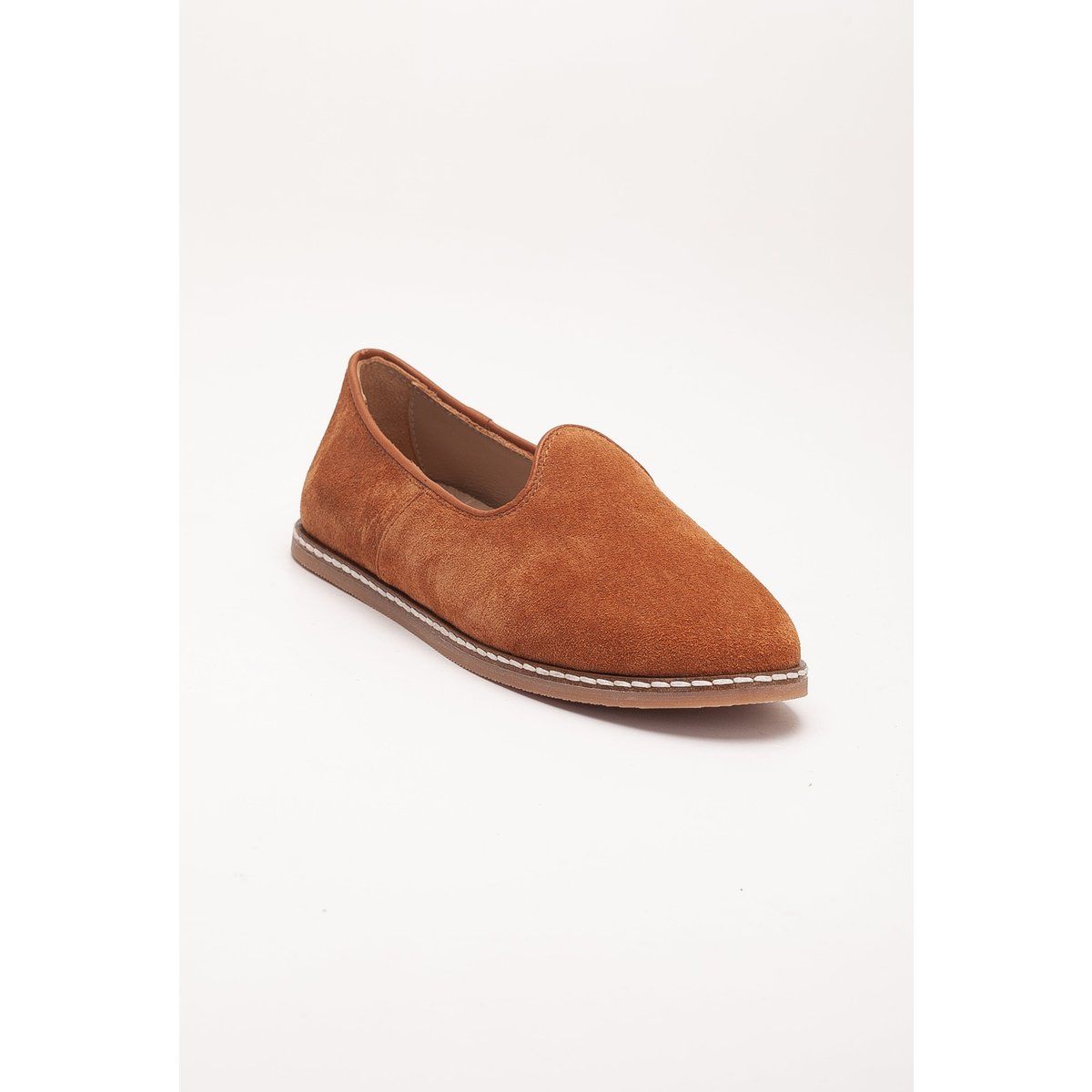 Minimalistische Slipper aus Wildleder