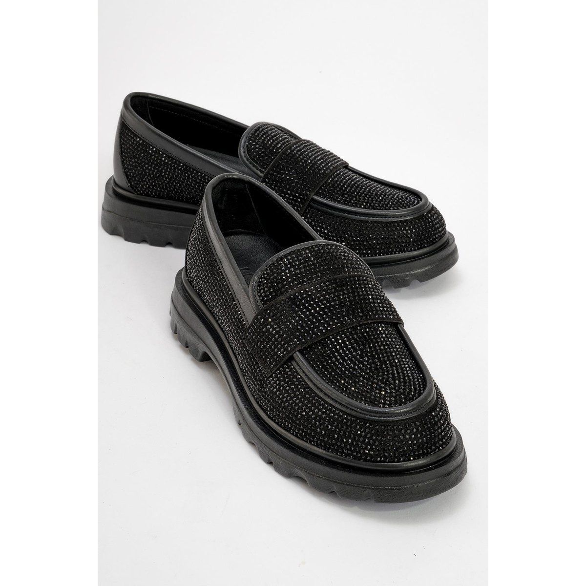 Strassverzierte Loafer mit Profilsohle