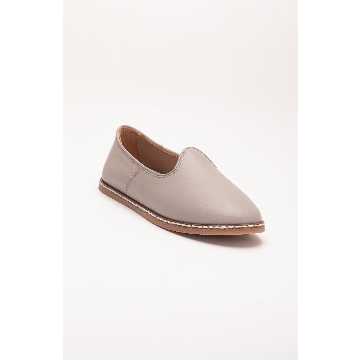 Minimalistische spitze Leder-Loafer