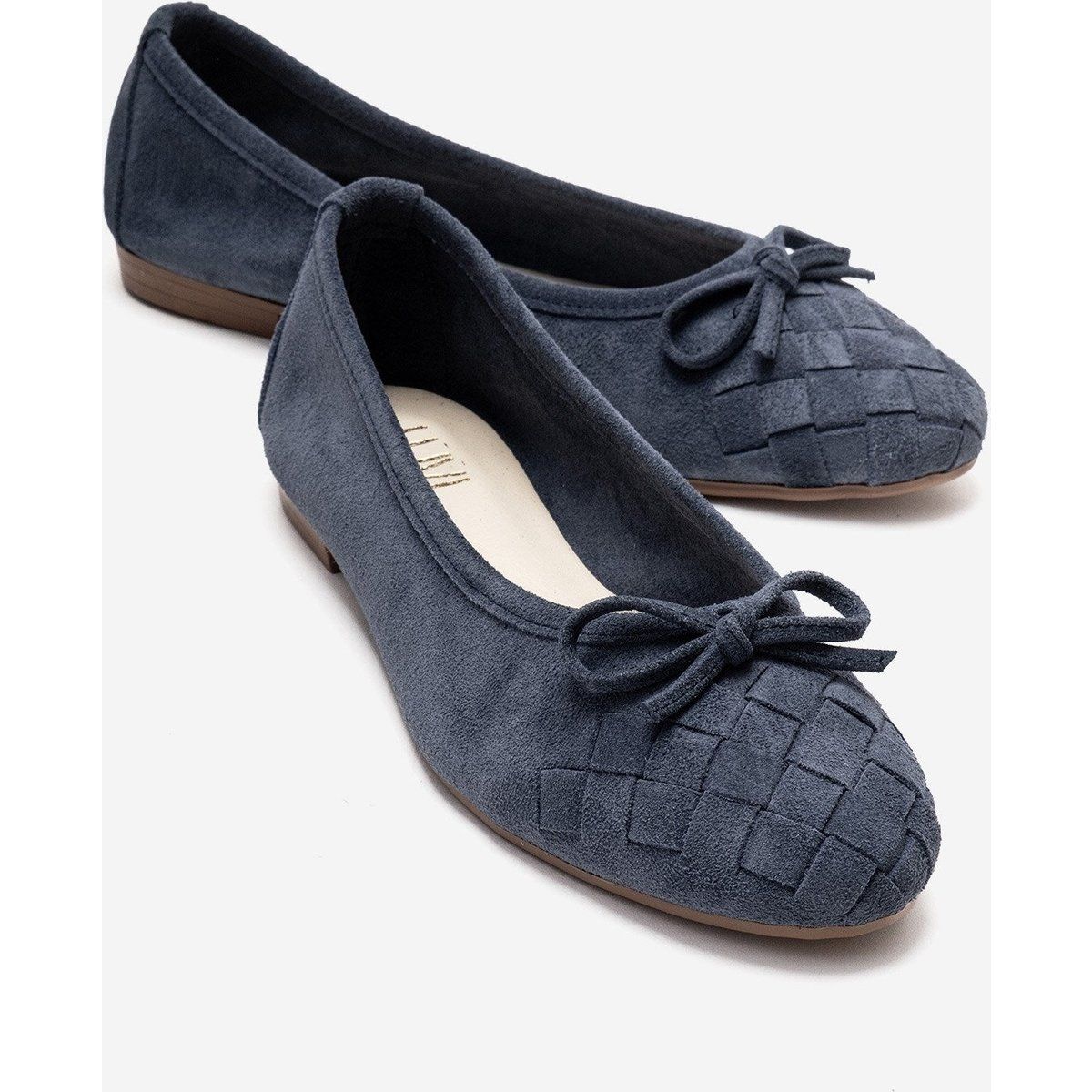 Suede-Ballerinas mit geflochtener Kappe