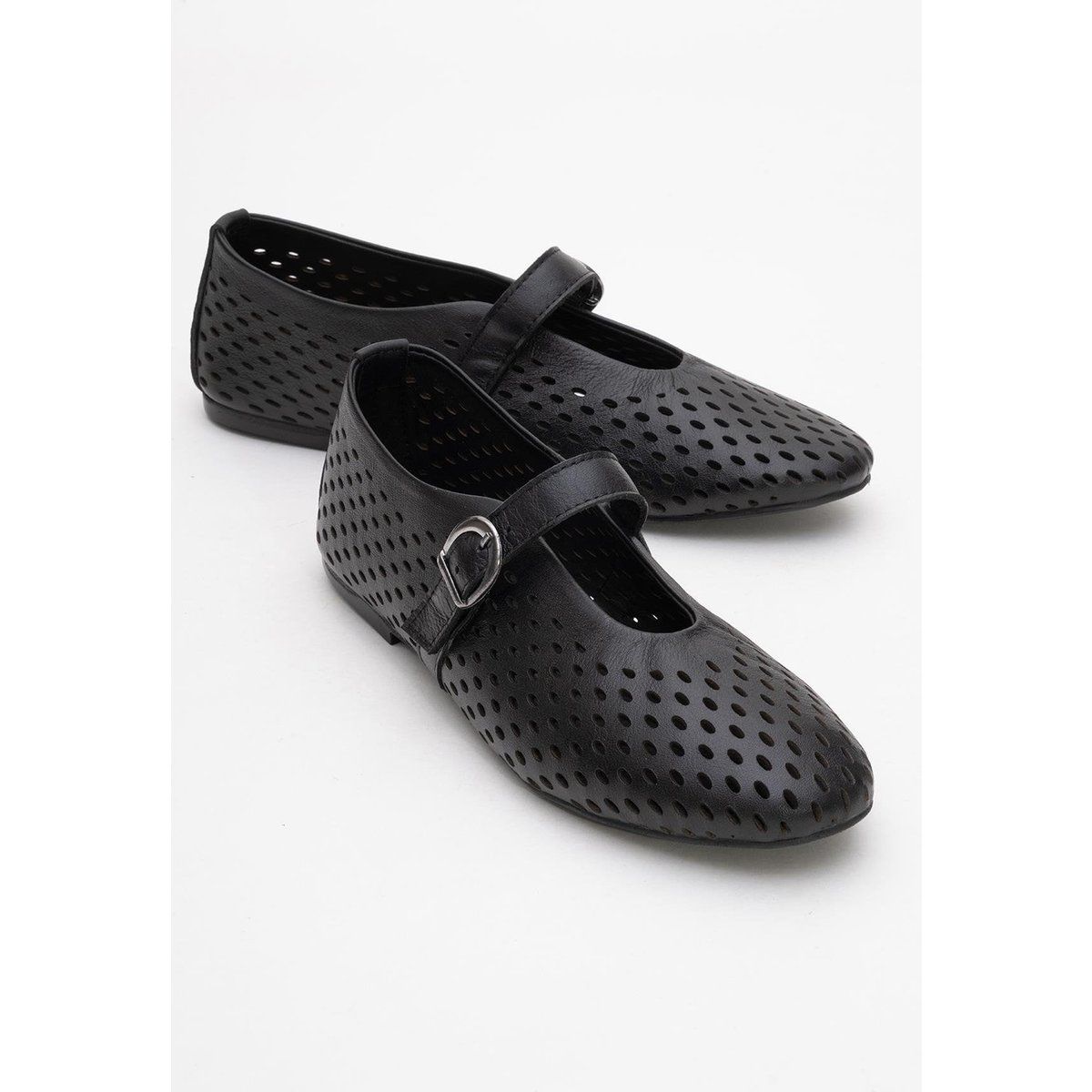 Perforierte Mary-Jane Ballerinas aus Leder