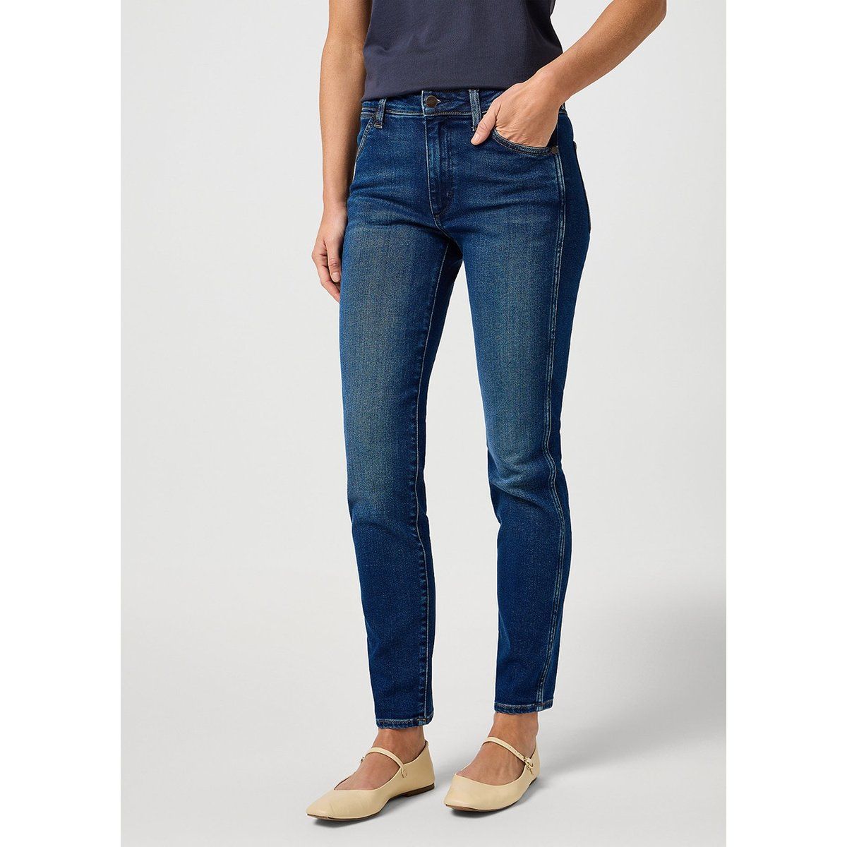 Slim-Jeans mit mittlerer Leibhöhe