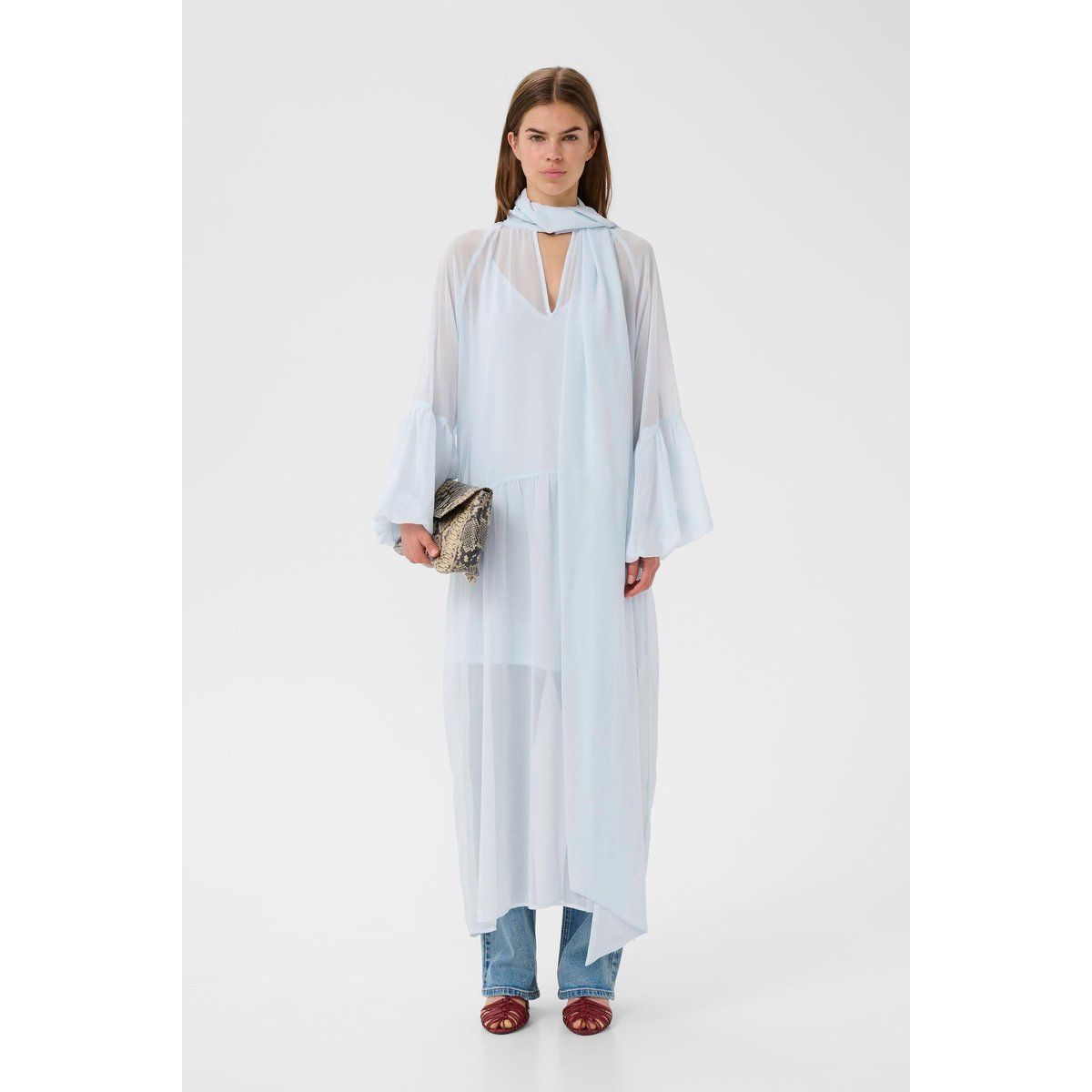 Lockeres Midikleid mit Schluppenkragen