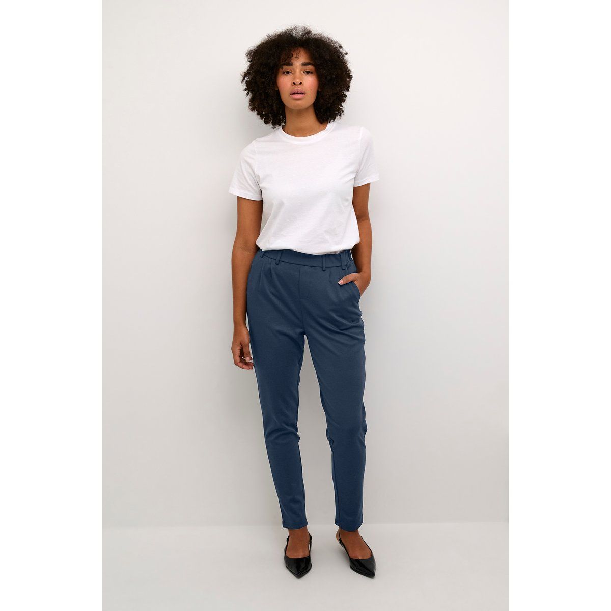 Konische Strickhose mit elastischem Bund