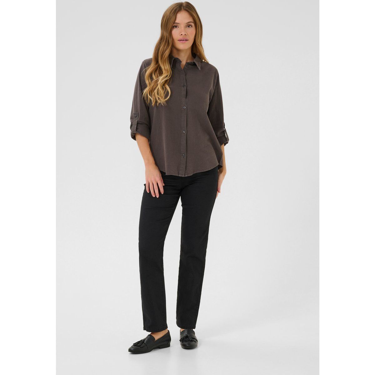 Minimalistisches Button-Down im Regular Fit