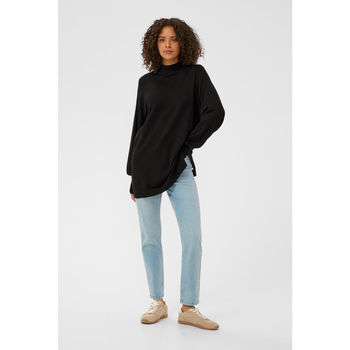 Oversize-Strickpullover mit Stehkragen