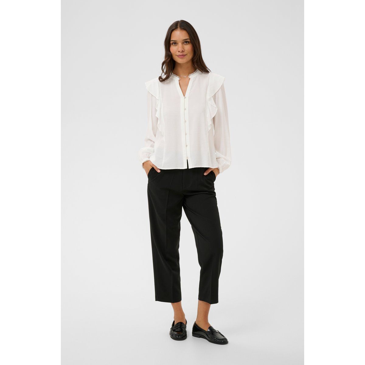 V-Ausschnitt Bluse mit Rüschendetails