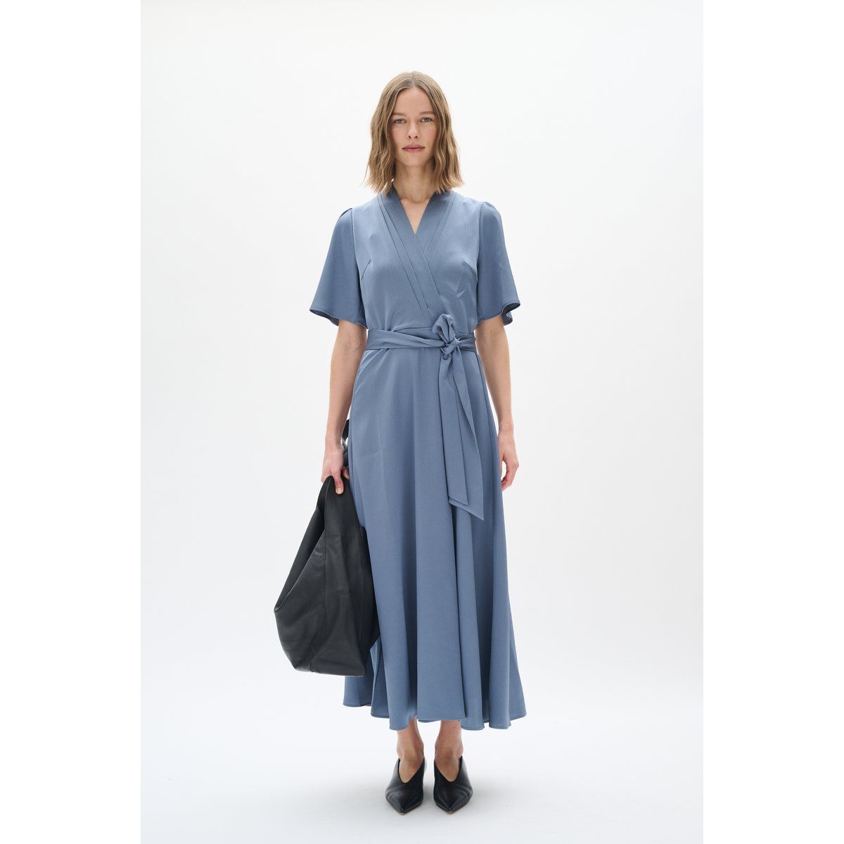 Elegantes Wickelkleid in Midaxi-Länge