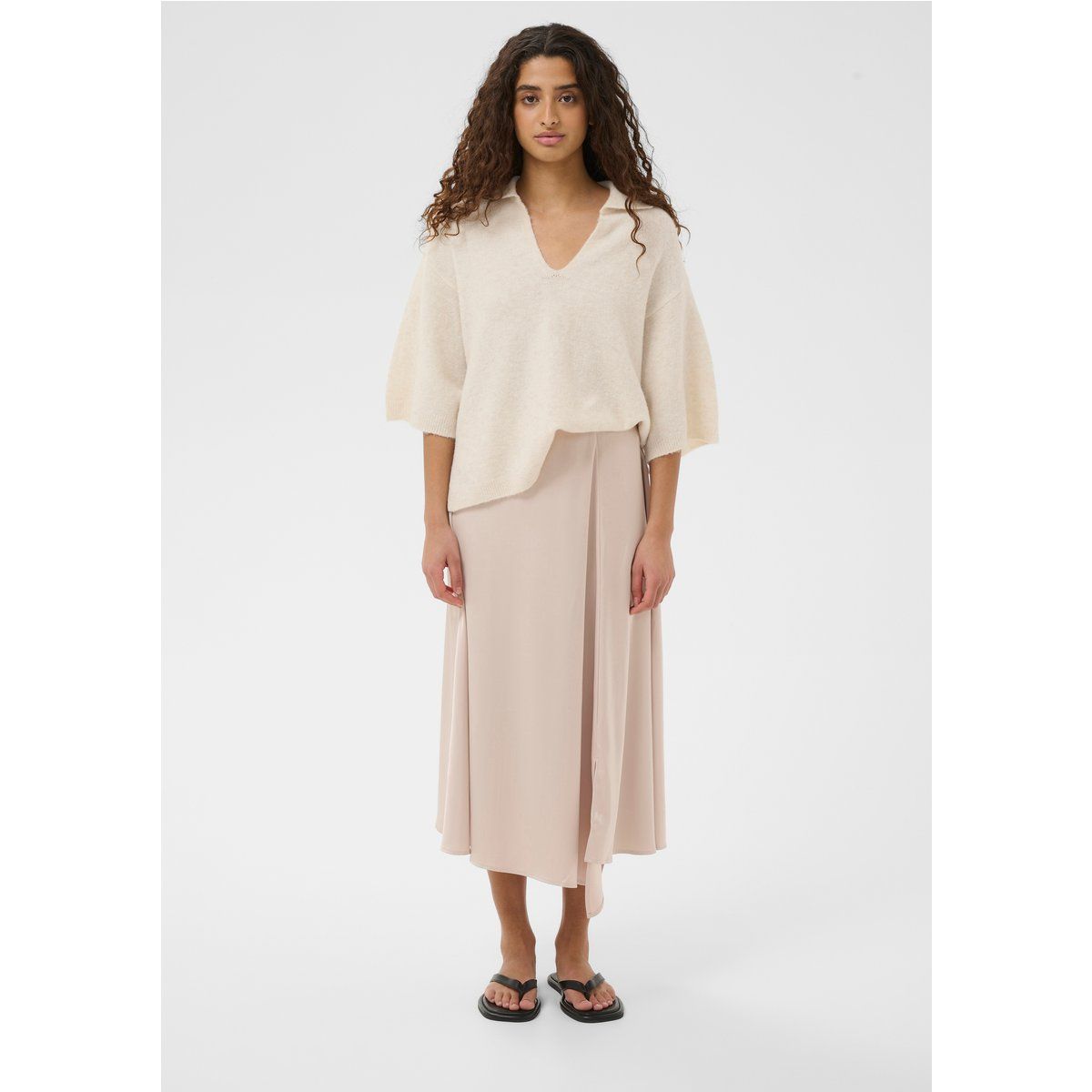 Weicher Boxy-Strickpullover mit Polokragen