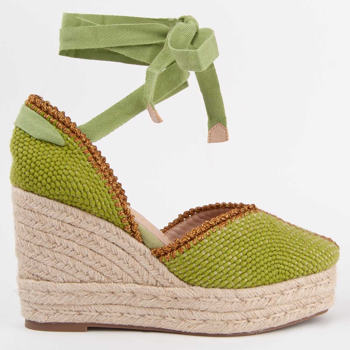 Geflochtene Keil-Espadrilles zum Schnüren