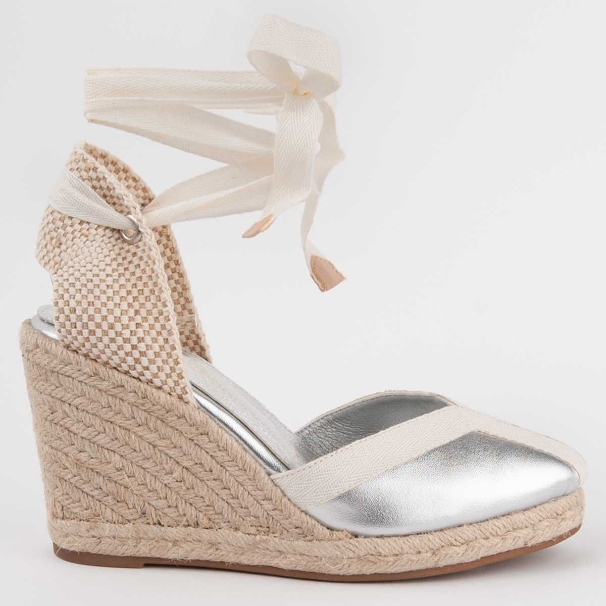 Metallic-Espadrilles mit Keilabsatz und Bändern