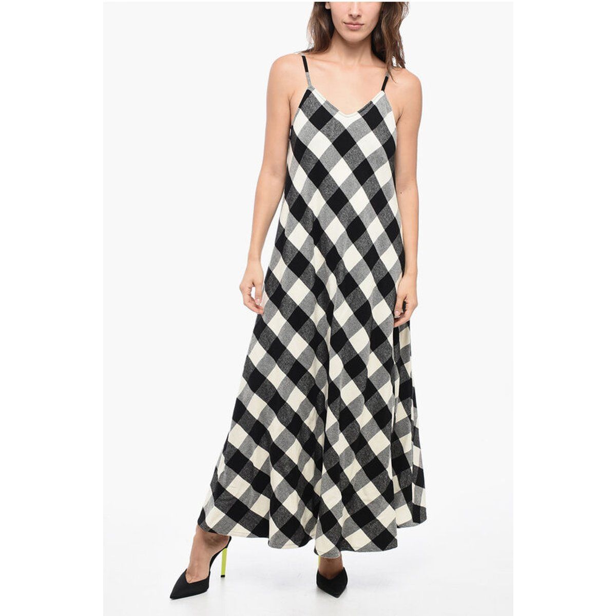 Langes Maxikleid mit großem Karomuster