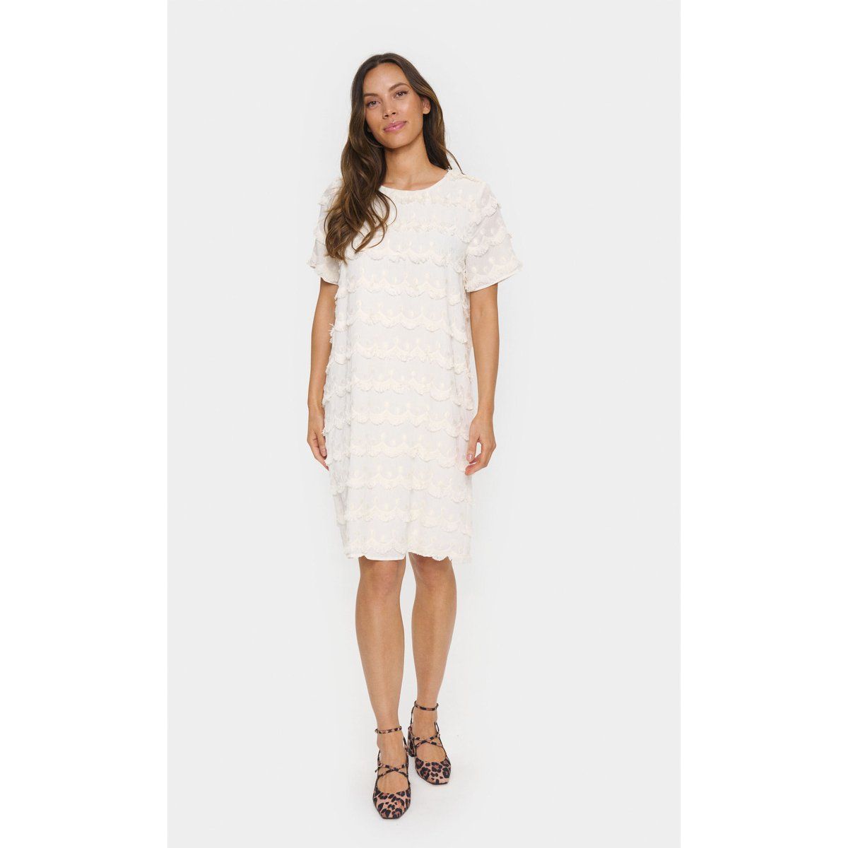 Schichtkleid mit wellenförmigen Fransen