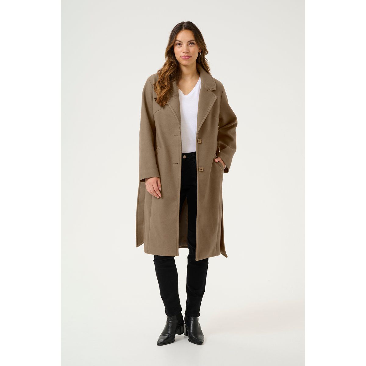 Minimalistischer Mantel mit geradem Schnitt